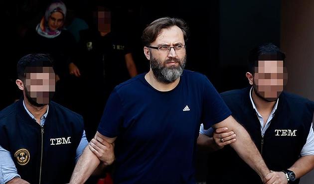 FETÖ'nün "altın şehir" imamı tutuklandı...