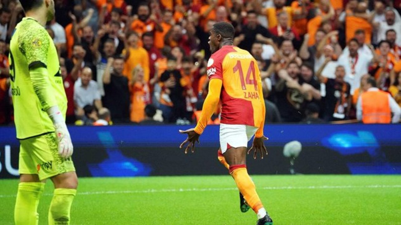Wilfried Zaha hesabı açtı: Yüzde yüz olduğumda kendileri görecek...