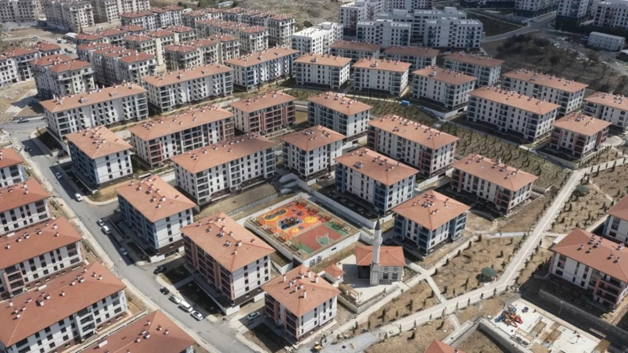 Kentsel dönüşümde önemli değişiklik! Kat maliklerinin anlaşma oranı değişiyor