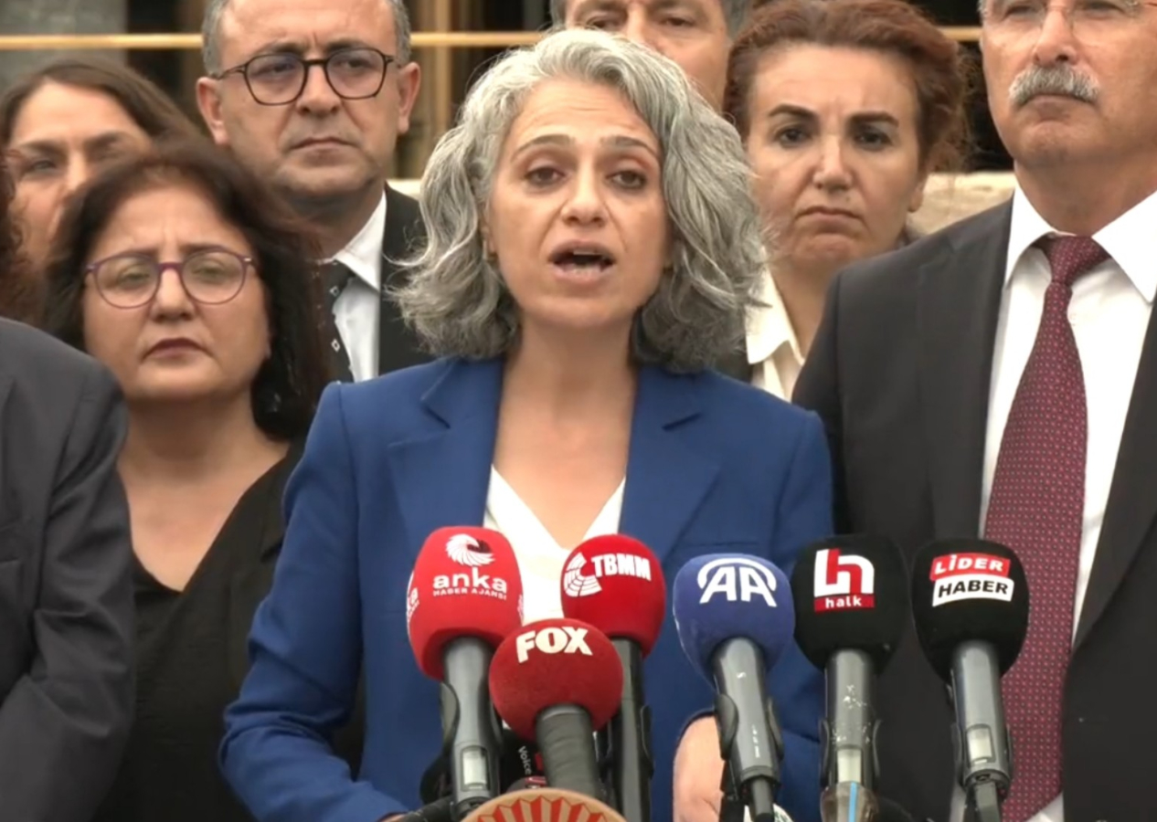 HDP'den alçak tehdit: "Türk milleti bunun bedelini ağır ödemeye devam edecek"