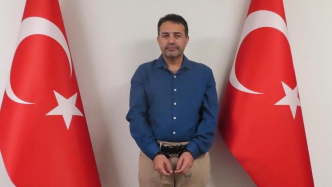 MİT, FETÖ firarisi Koray Vural'ı yakalayarak Türkiye'ye getirdi!