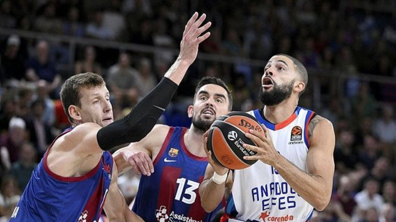 Barcelona 91 - 74 Anadolu Efes | Maçın sonucu...