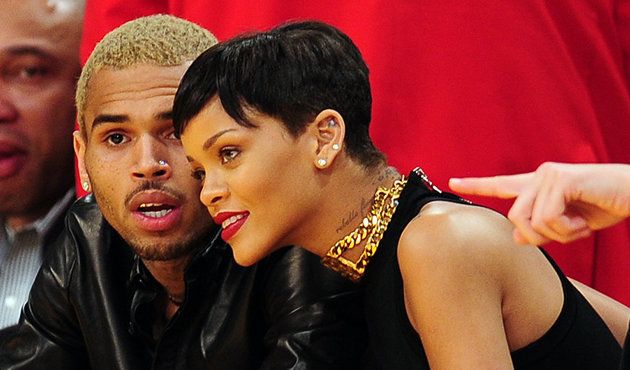 Chris Brown, Rihanna'yı nasıl dövdüğünü anlattı!