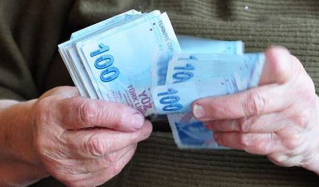 Emekli maaşlarının yatacağı tarih belli oldu!