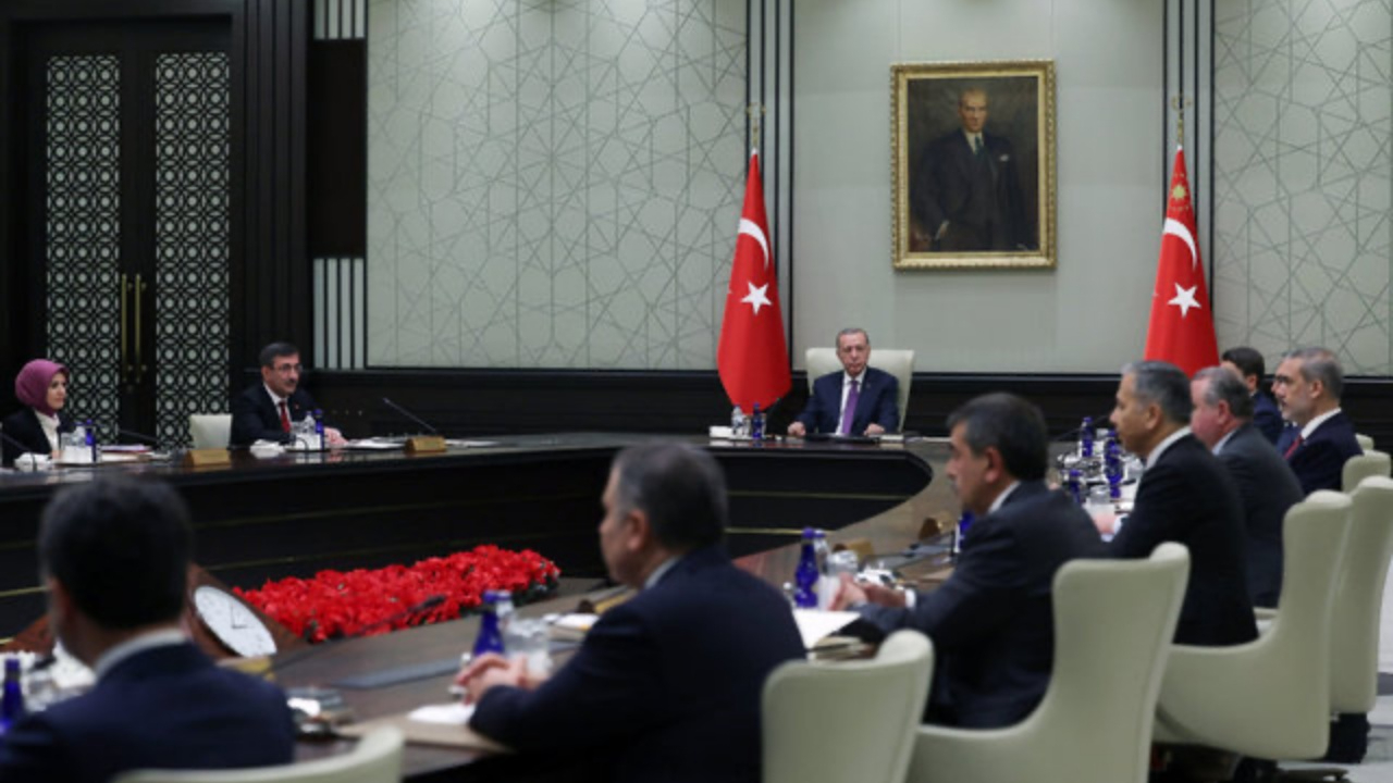Gözler emekli zammında! Kabine Toplantısı başladı