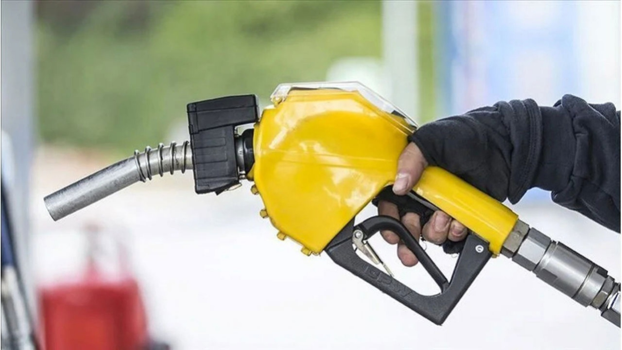 Akaryakıt fiyatlarına peş peşe indirim! İşte 11 Ekim 2023 güncel benzin motorin fiyatları