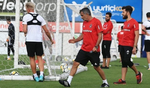 Şenol Güneş: Acilen bu takımdan gitmeliler!