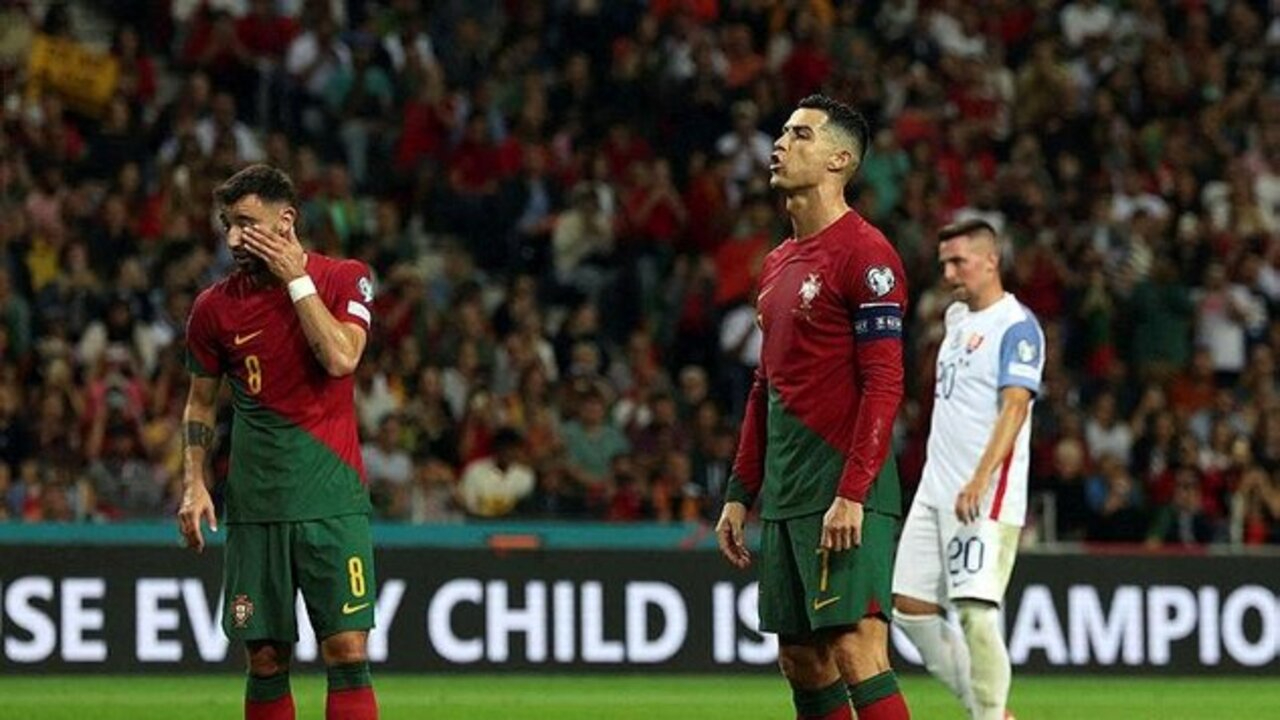 Cristiano Ronaldo'dan şaşırtan görüntü! Penaltı golü öncesi besmele çekti!