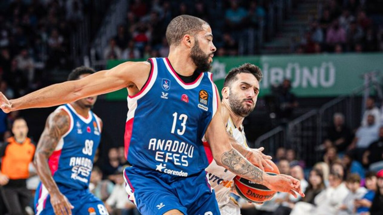 Anadolu Efes 80 - 103 Real Madrid | Maçın özeti...