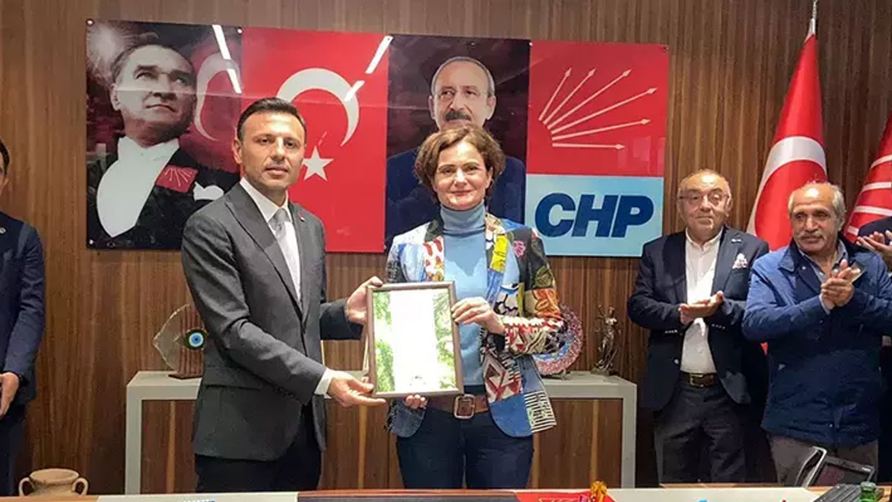 Canan Kaftancıoğlu görevini Özgür Çelik'e devretti