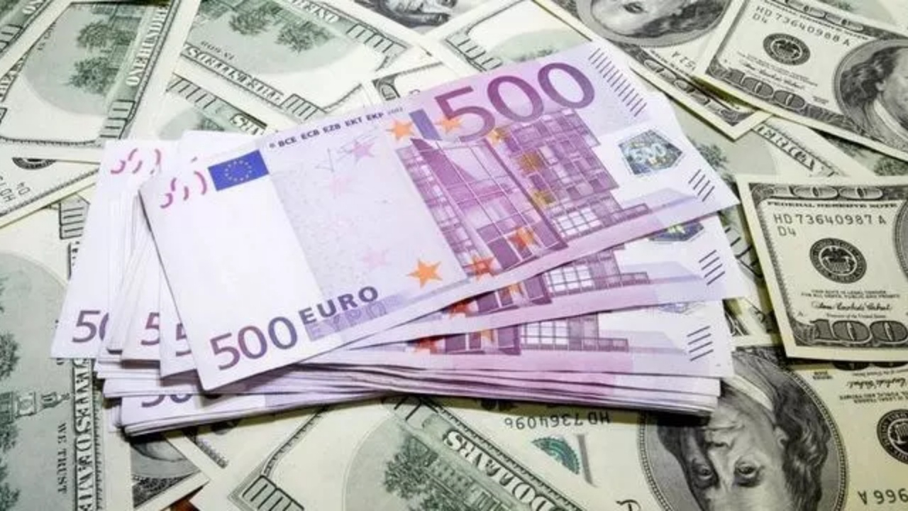 Euroda ibre aşağı yönlü! İşte 17 Ekim 2023 güncel döviz kurları
