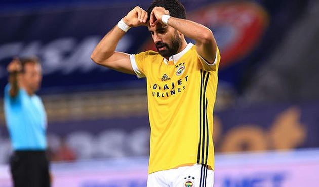 Fenerbahçe'ye Üsküp'te büyük şok!