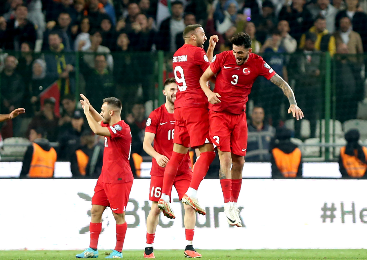Türkiye-Letonya karşılaşması sona erdi! Bizim Çocuklar Avrupa Şampiyonası'na gidiyor!