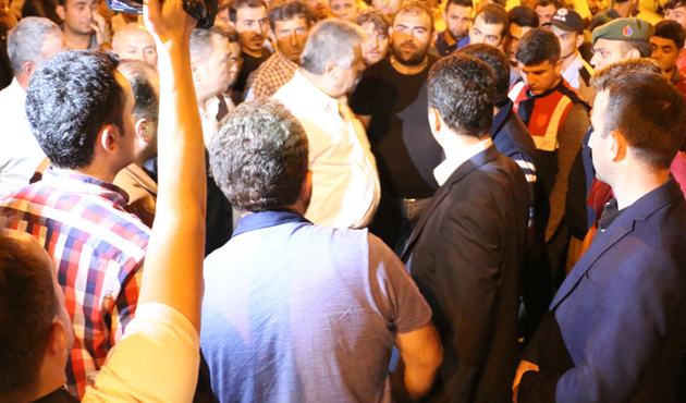 Kütahya'da gergin gece! PKK iddiası ilçeyi karıştırdı
