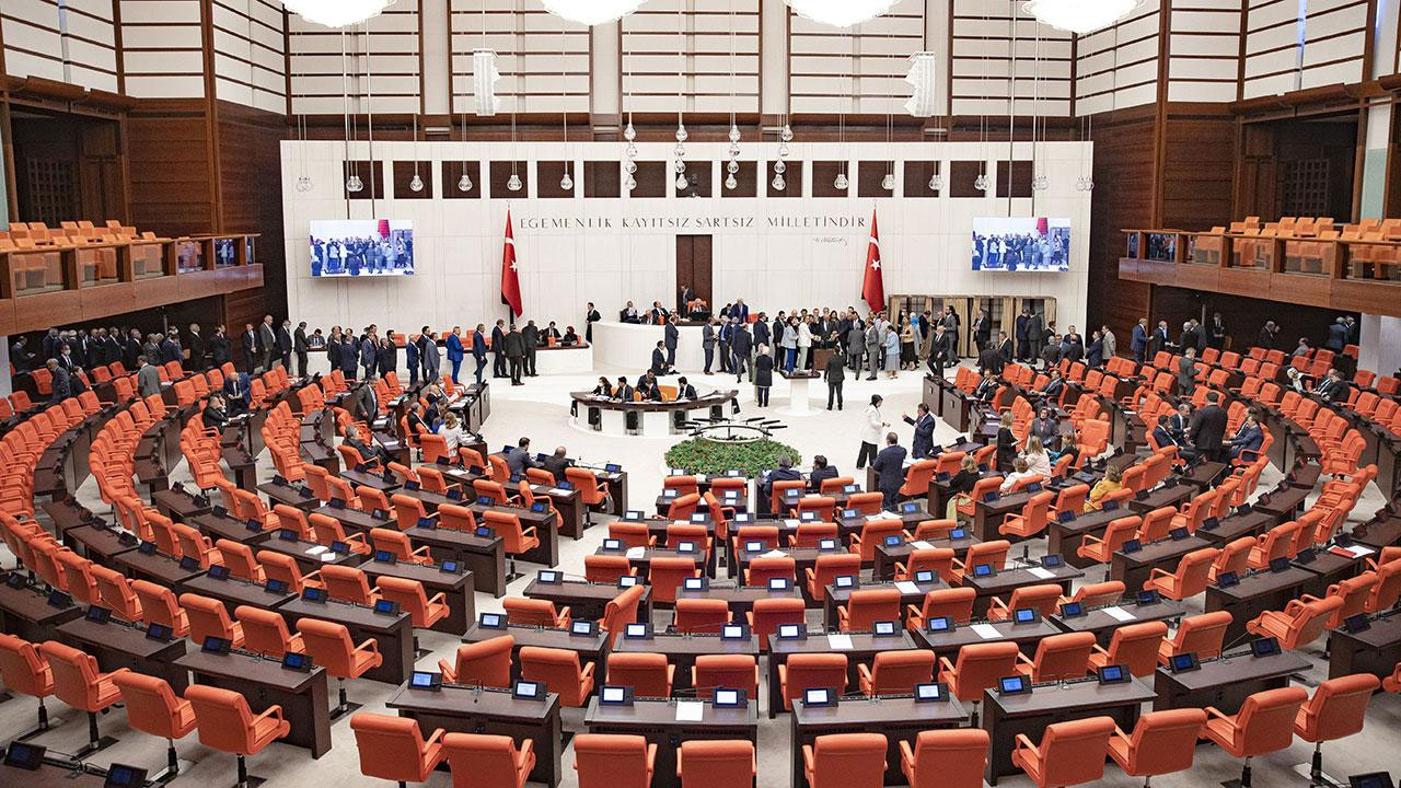 Suriye-Irak tezkeresi TBMM'den geçti