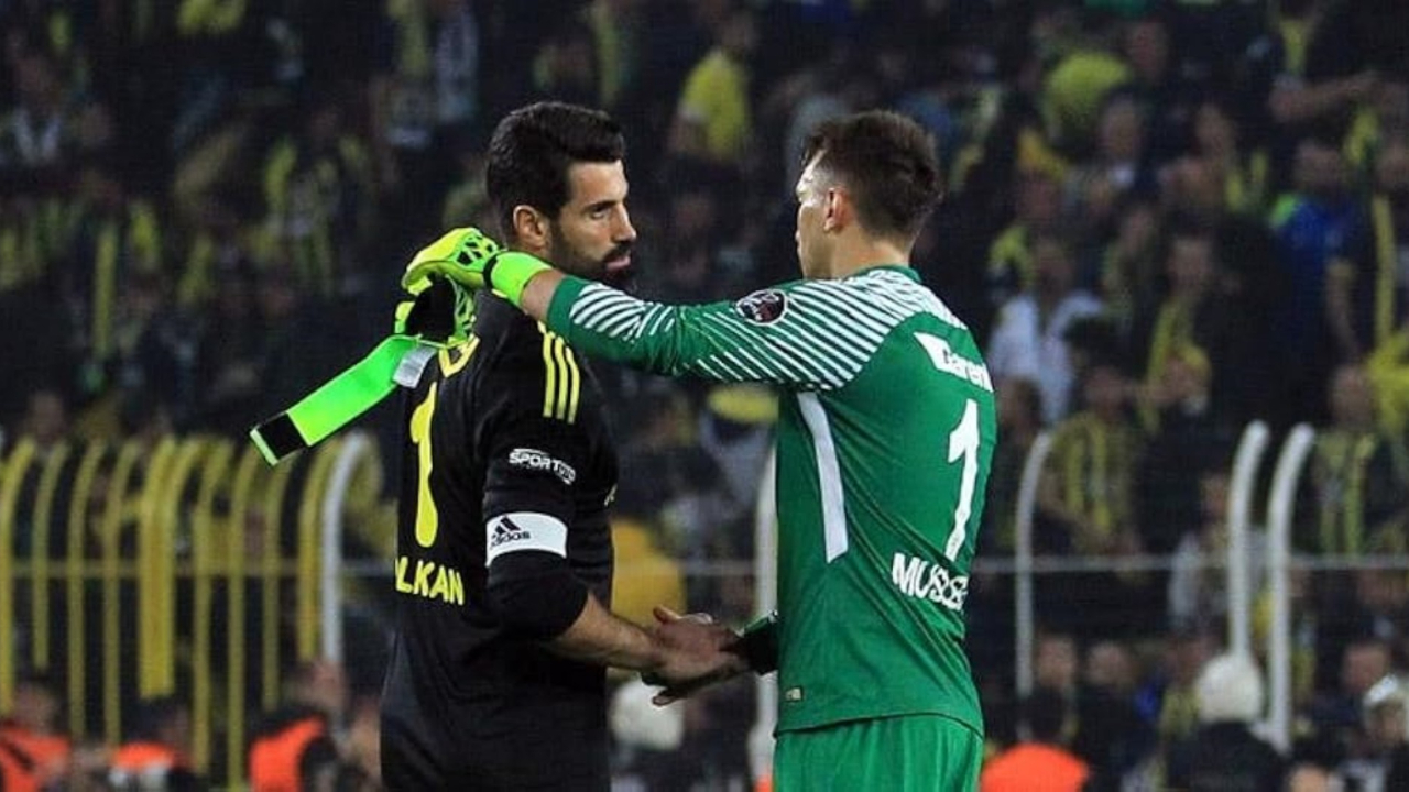 Volkan Demirel, Muslera'ya hakaret edilen gönderiyi beğendi! Demirel'den o beğeni için açıklama geldi...