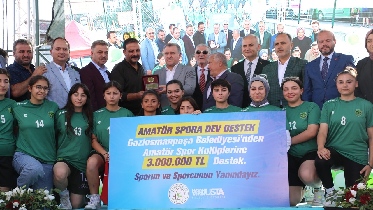 Küçükköy Yüzme Havuzu ve Fitness Merkezi hizmete açıldı!