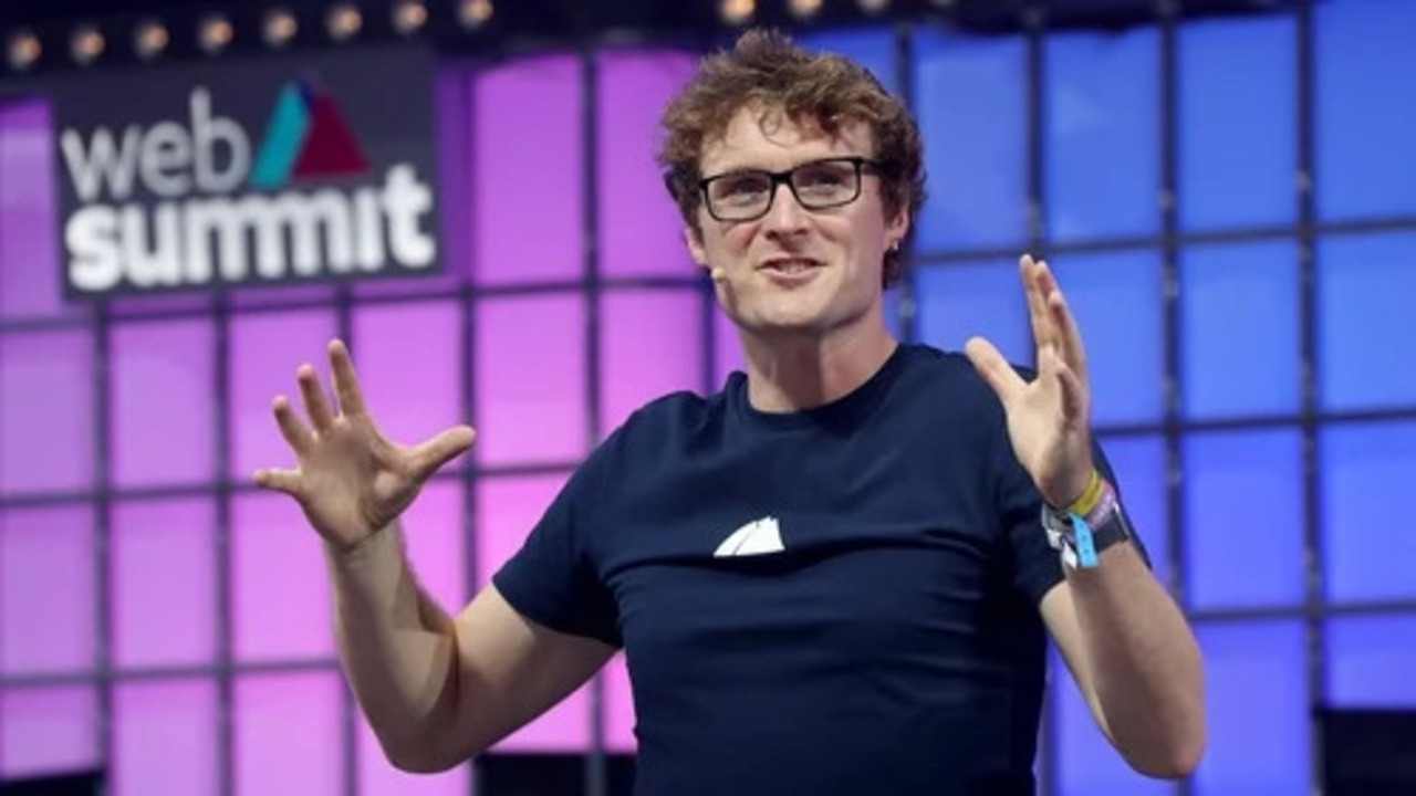 İsrail'i eleştiren Web Summit CEO'su istifaya zorlandı!