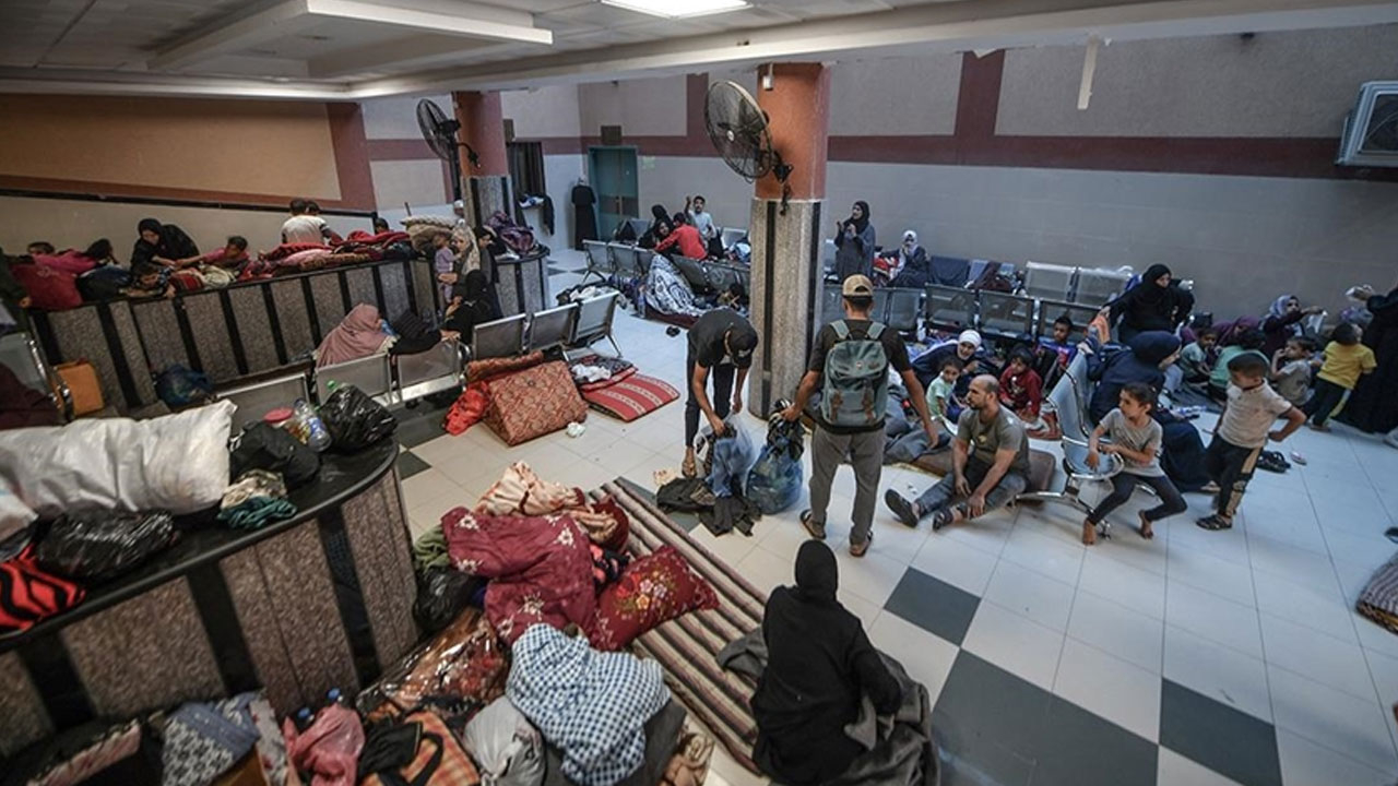 İsrail'in Gazze'ye saldırısında ölen annenin karnındaki bebek kurtarıldı