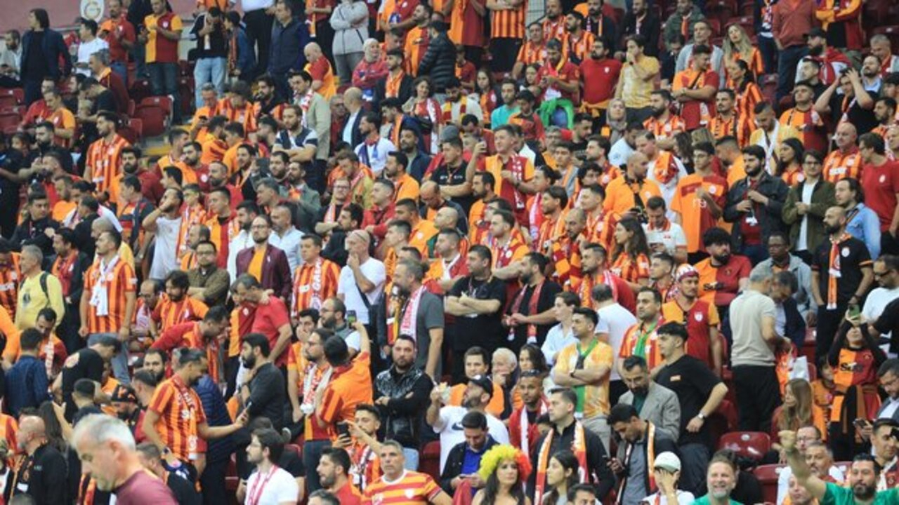 RAMS Park’ta seyirci rekoru kırıldı! Tıklım tıklımdı