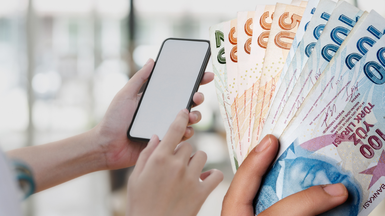 Öğrencilere 5 bin 500 TL'lik teknolojik cihaz ve 10 GB internet desteği kararı Resmi Gazete'de!