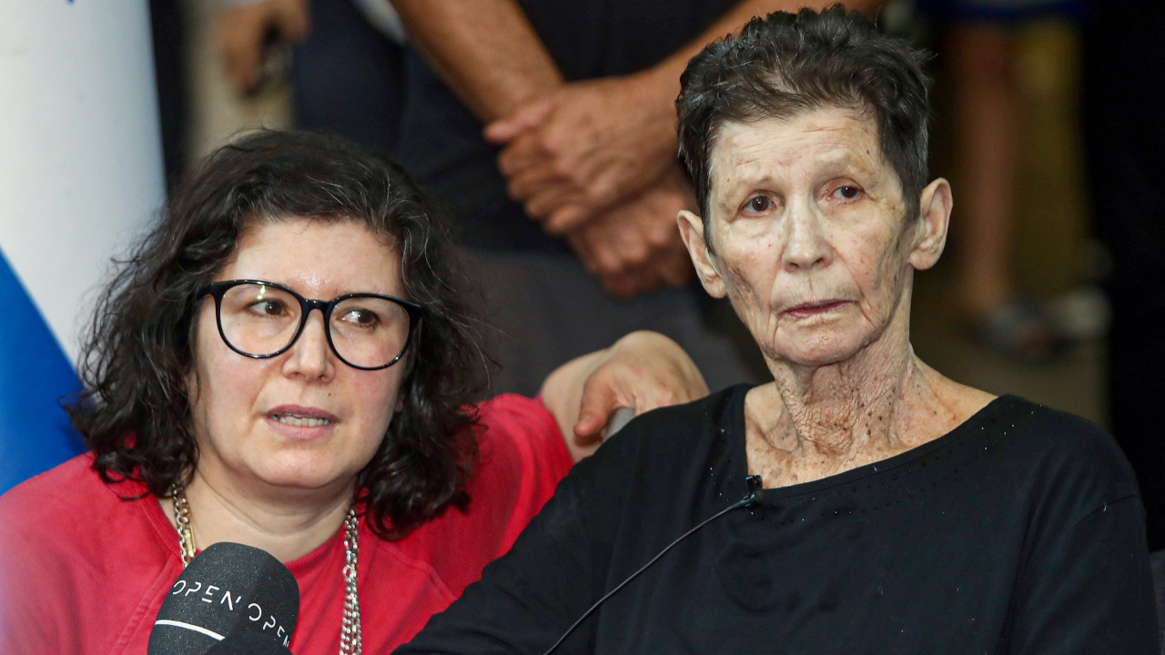 Hamas’ın serbest bıraktığı 85 yaşındaki İsrailli kadın esir, yaşadıklarını anlattı: "Tüneller 'örümcek ağı' gibiydi. Bize iyi davrandılar"