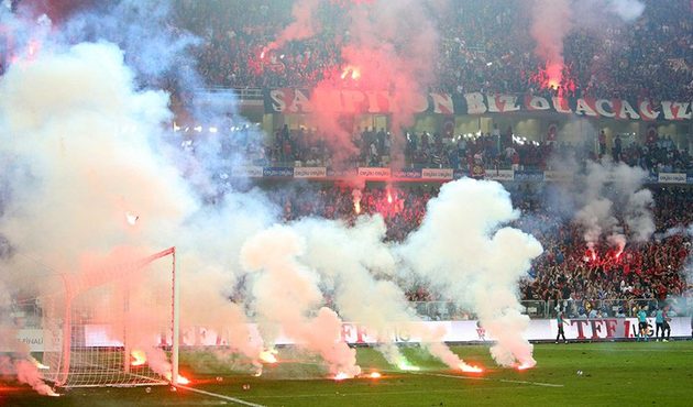 Olaylı Göztepe-Eskişehir finaline 72 gözaltı...