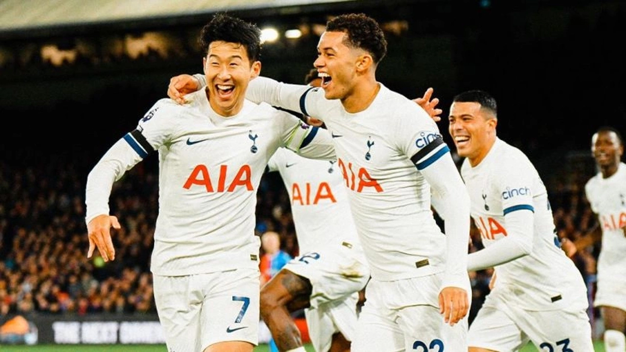 Tottenham'ın rüyası devam ediyor! Son kurban Crystal Palace