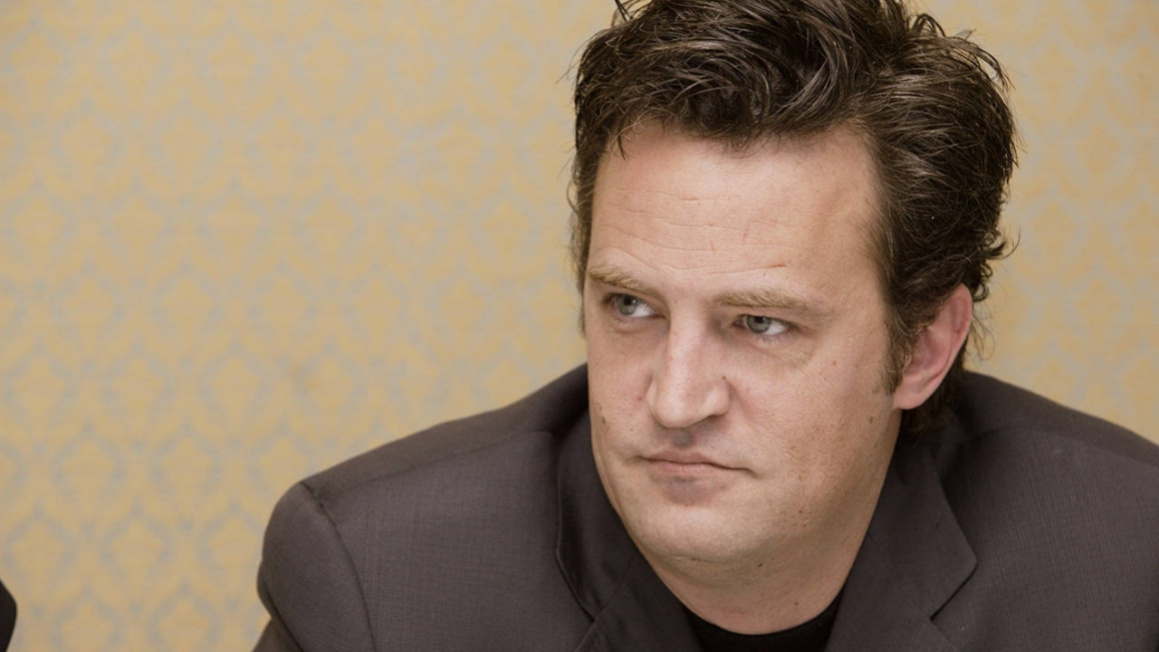 Friends dizisinin yıldızı Matthew Perry jakuzide ölü bulundu