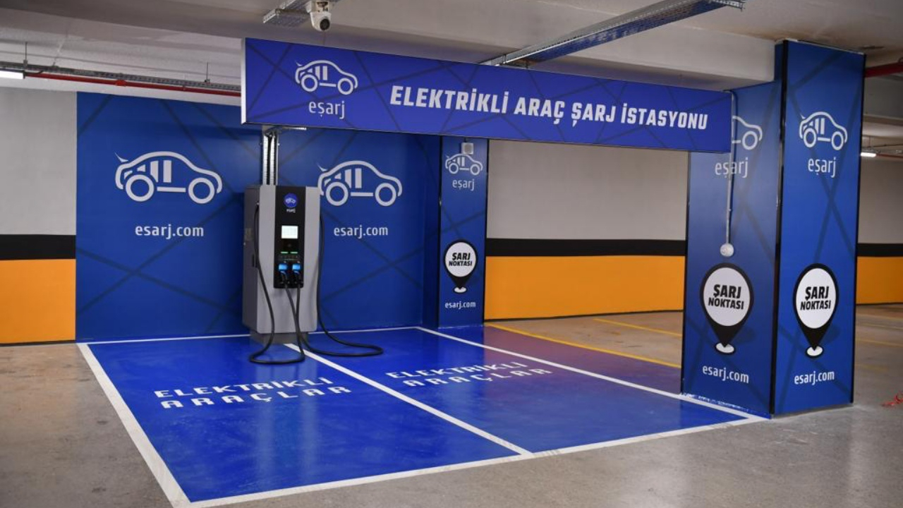 Eşarj istasyonları Cumhuriyetin 100. yılında 3 gün boyunca ücretsiz