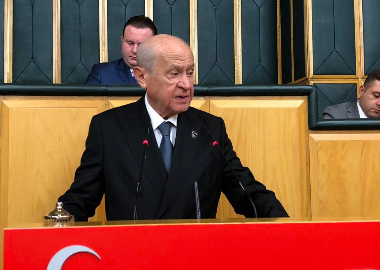 Bahçeli kürsüden HDP'ye ateş püskürdü: Akıllarını başlarına alsınlar, akıllarını alırım onların!