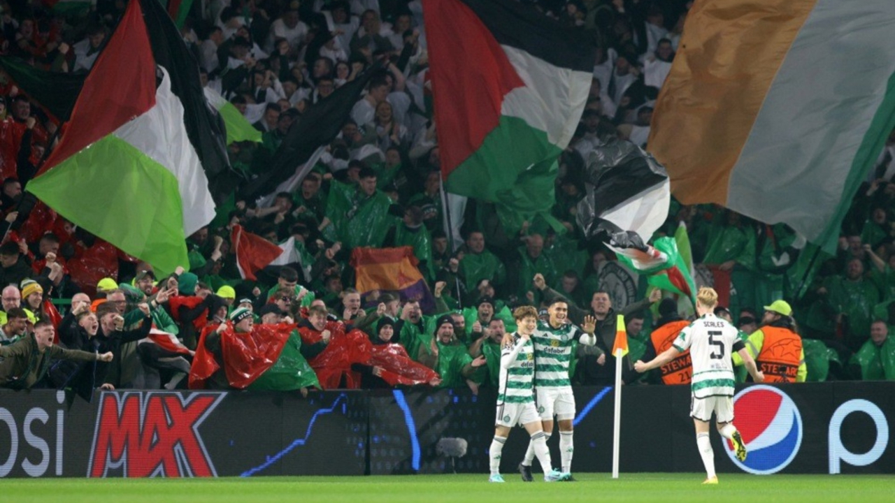 Celtic'te Filistin'e destek veren taraftarların kombineleri iptal edildi!