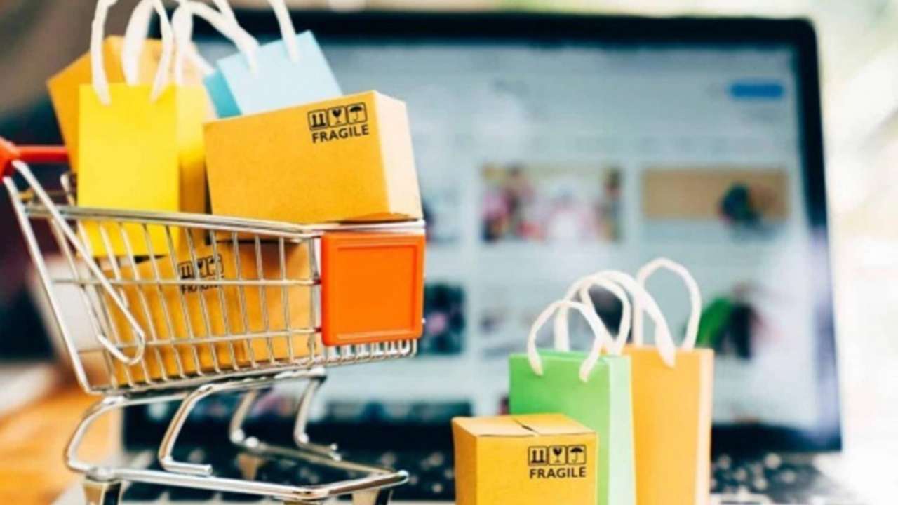 Ticaret Bakanlığı efsane Kasım indirimleri için uyardı