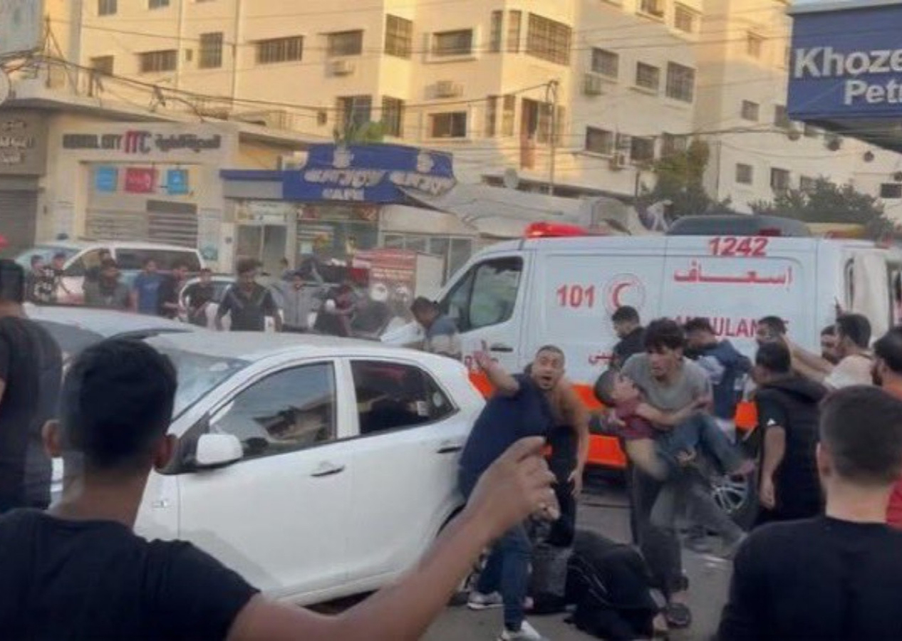 İsrail katliama doymuyor: Bu kez de çocuk hastanesini bombaladılar!