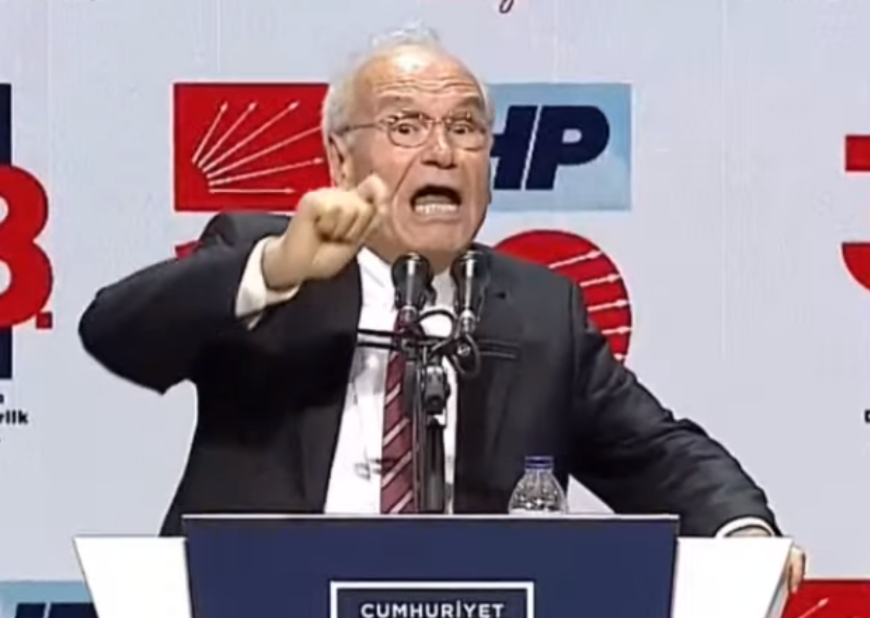 Sabri Ergül'den kurultayda Kılıçdaroğlu'na ağır suçlama: Kaybedeceğini bilerek kendini aday yaptın!