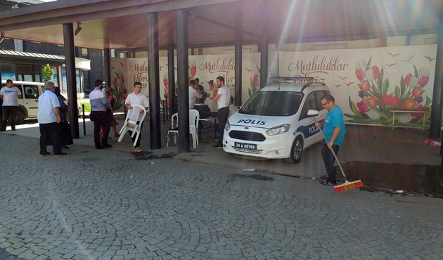 İstanbul'da takı kavgası: 1 kişi bıçaklandı...
