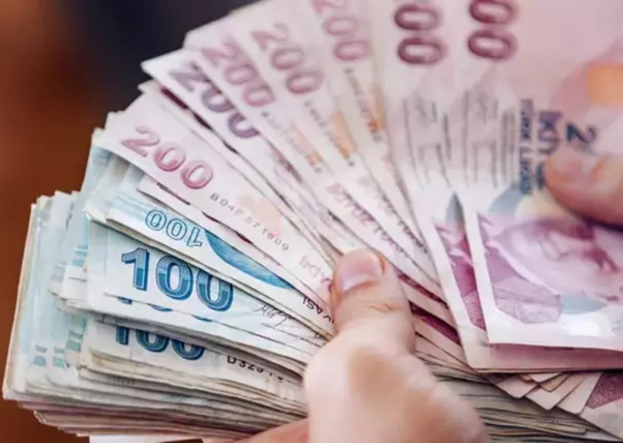 Asgari ücret için konuşulan rakam belli oldu! Milyonlar bekliyordu...