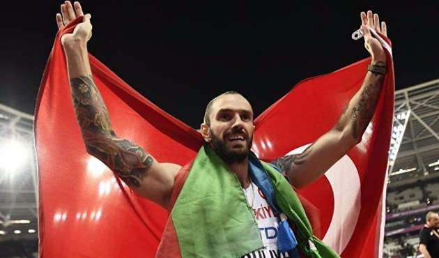 Milli atlet Guliyev yine zirvede!