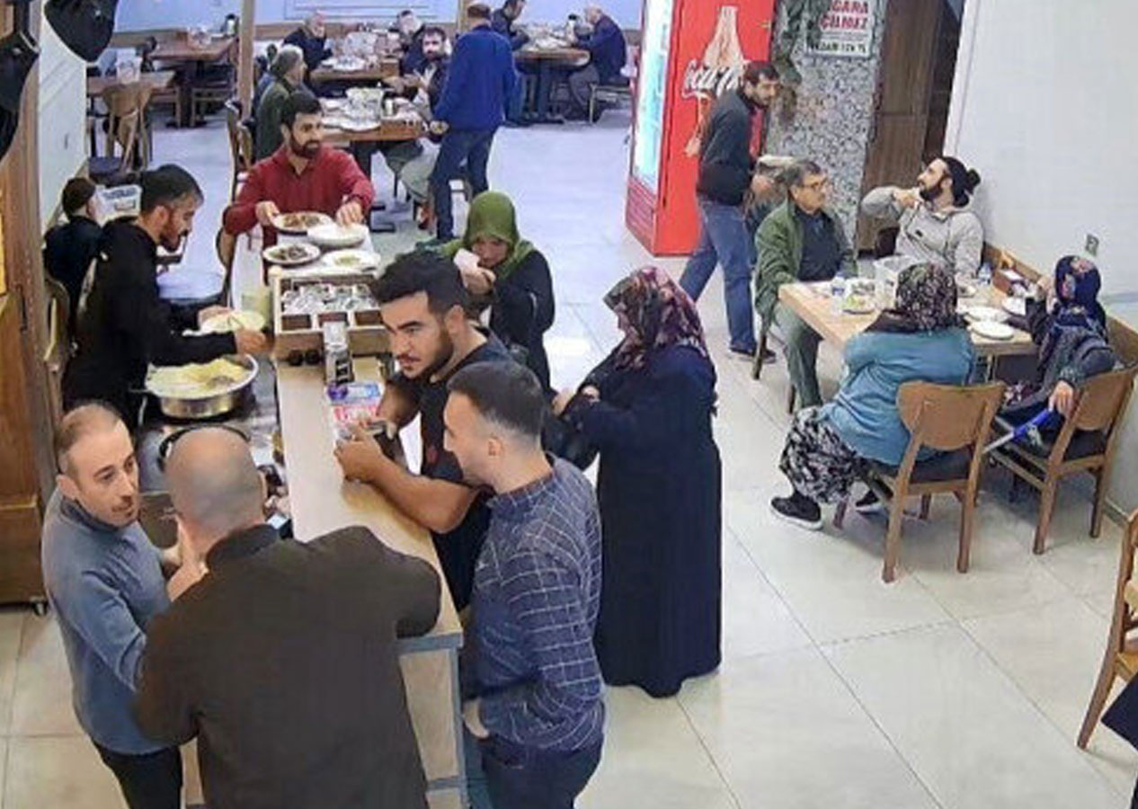 Artvin'de kaymakam yediği döneri beğenmedi: Hesap ödemiyorum diyerek restorandan ayrıldı