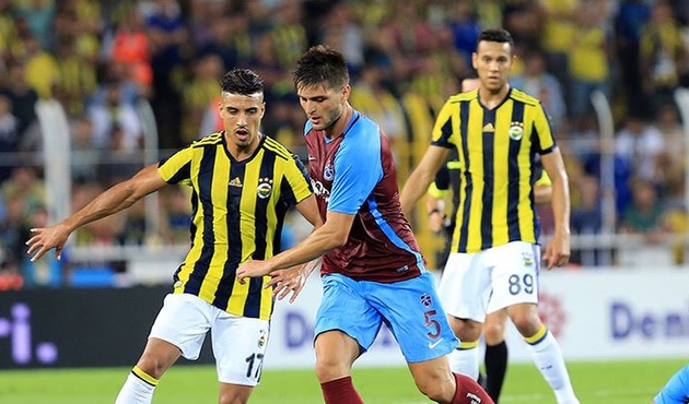 Fenerbahçe, Trabzonspor'la puanları bölüştü