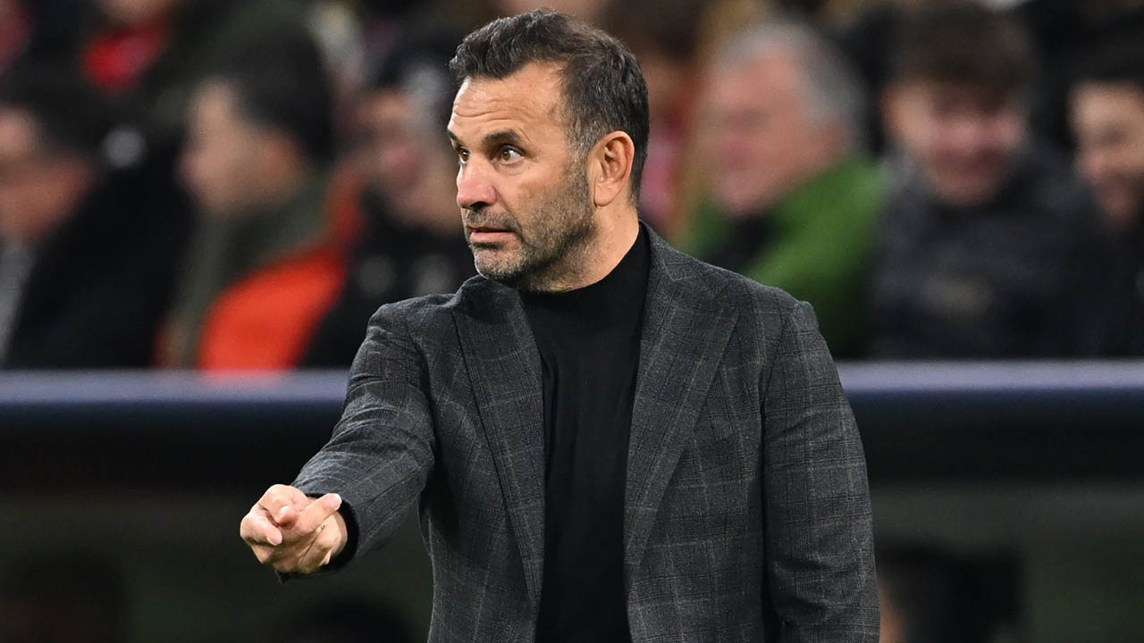 Okan Buruk şov yapıyor! Ten Hag'ı mat etti, Tuchel'i zora soktu...