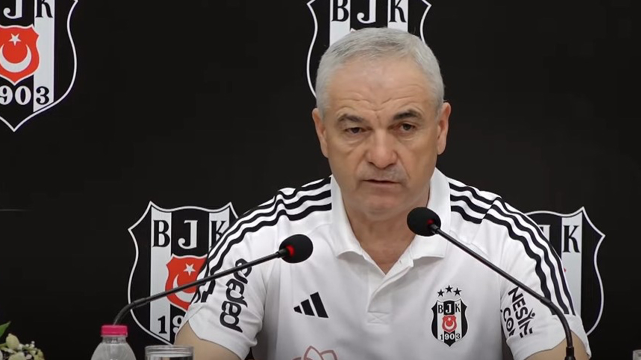 Rıza Çalımbay gelir gelmez kararını verdi! İki isimle yollar ayrılıyor