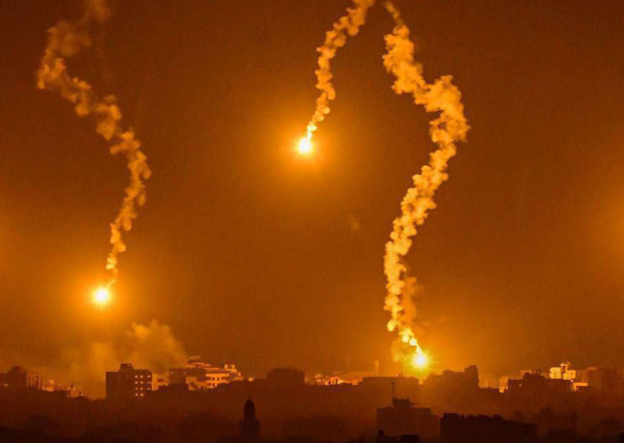 İsrail savaş suçuna devam ediyor! Gazze'de gece yarısı saldırısı! Fosfor bombası kullanıldı!