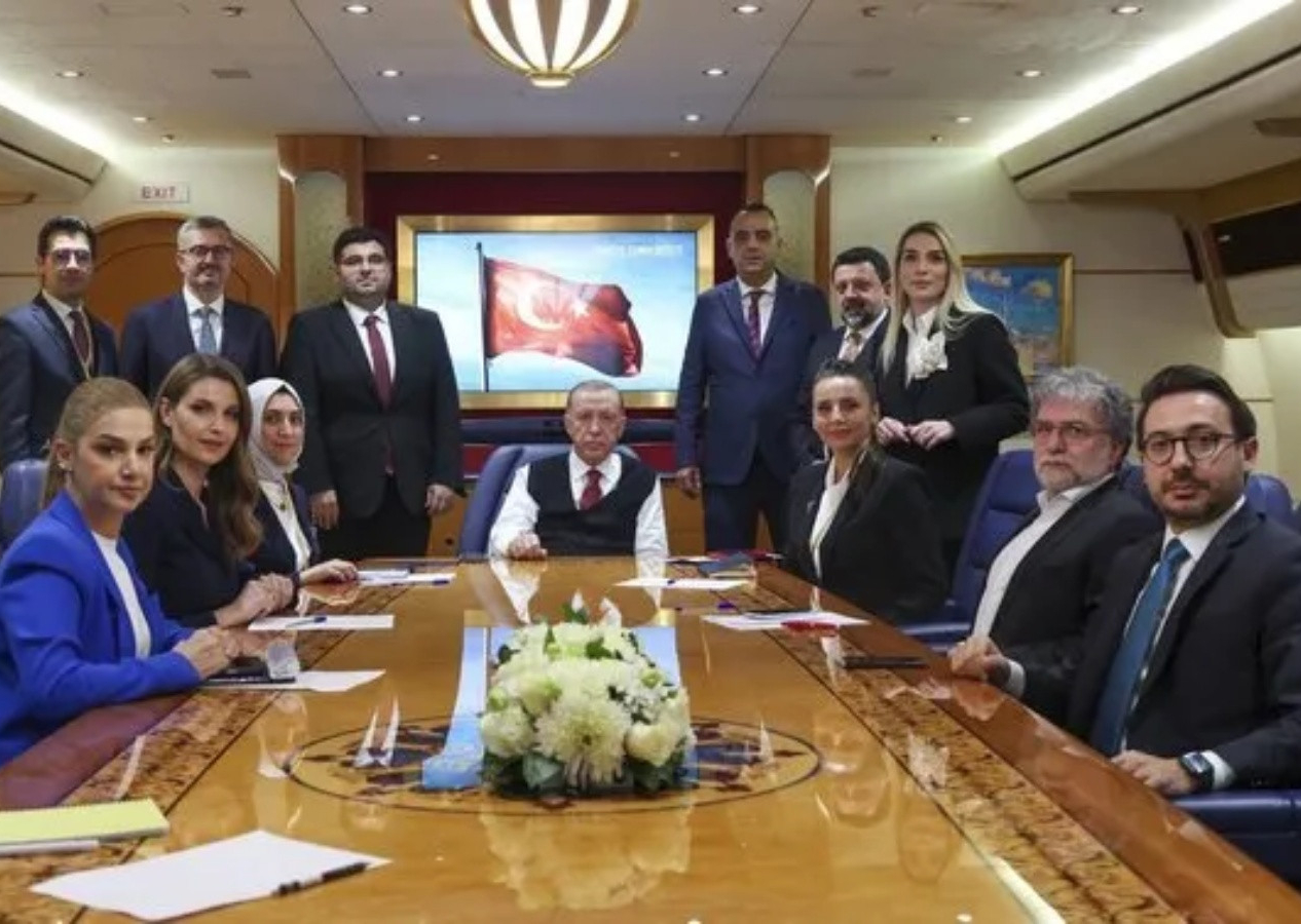 "İsrail savaş suçu işliyor" diyen Erdoğan, Almanya ziyaretini işaret etti: 17 Kasım'da bazı mesajlarımız olacak!