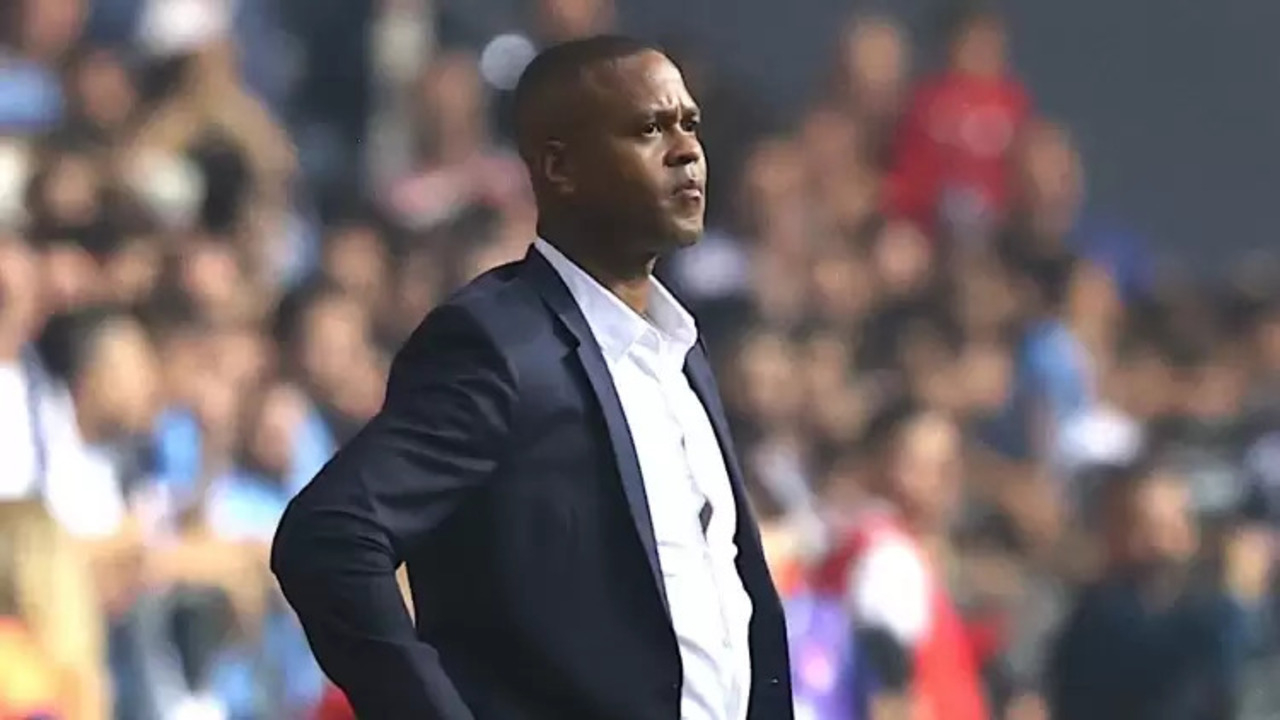 Patrick Kluivert'tan itiraf gibi açıklama: Fenerbahçe'nin üstünlüğü vardı...