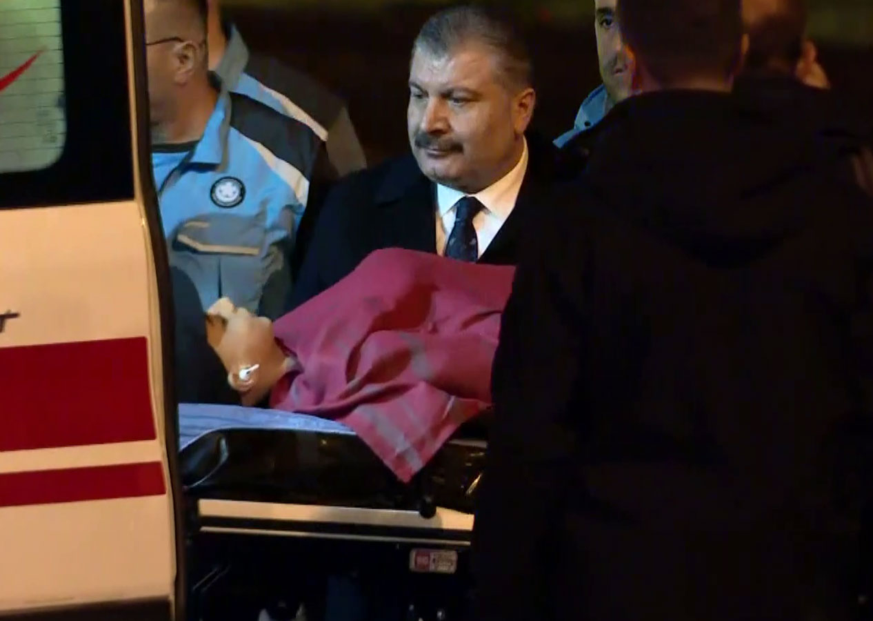Bakan Fahrettin Koca o anları paylaştı! Gazzeli hastalar Türkiye'ye geldi