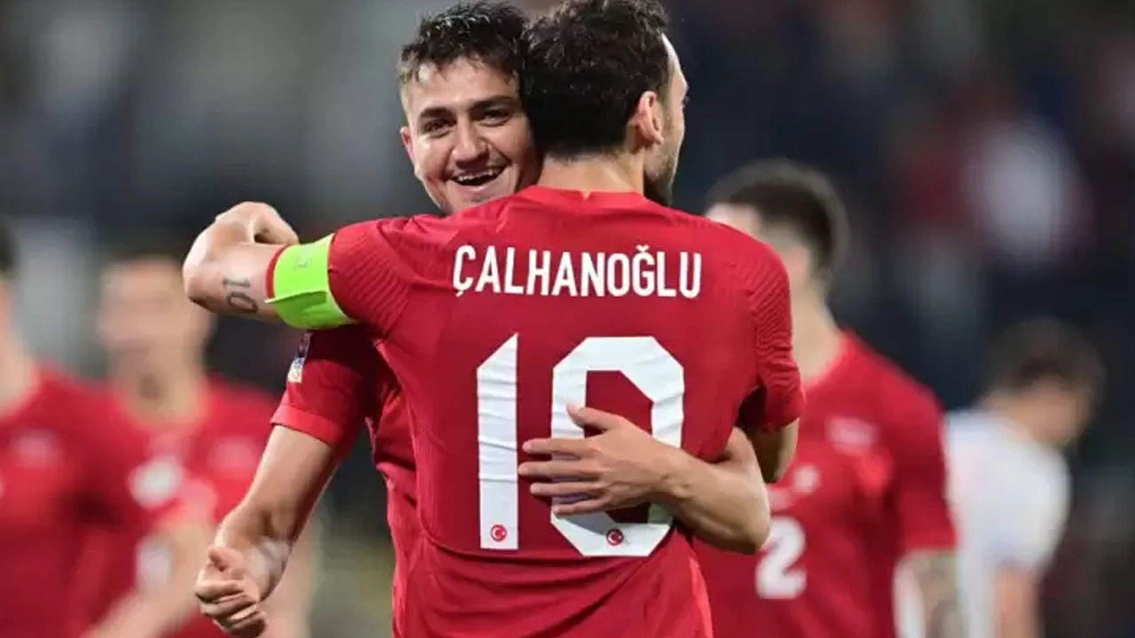 A Milli Takım'da Hakan Çalhanoğlu ve Cengiz Ünder kadrodan çıkarıldı