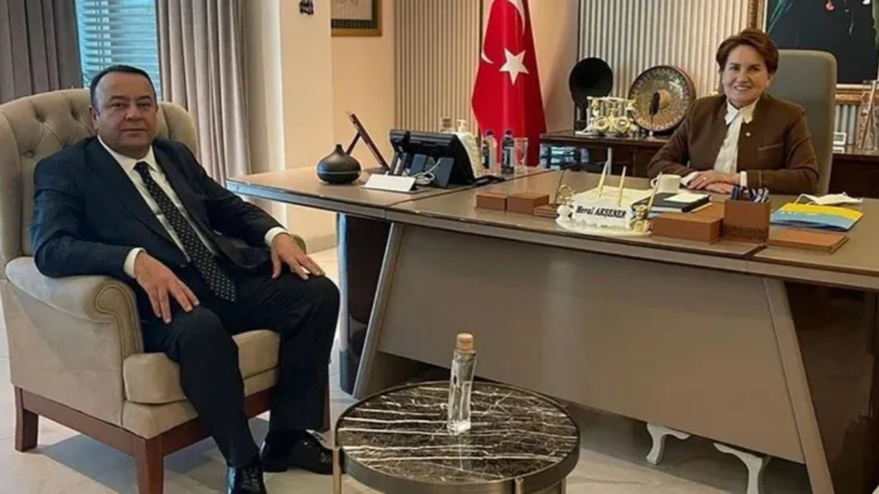 İYİ Parti'de istifa dalgası devam ediyor...  İYİ Parti milletvekili Adnan Beker partisinden istifa etti!