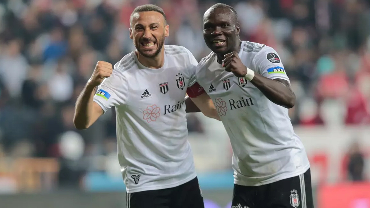 Beşiktaş’ta Vincent Aboubakar ve Cenk Tosun geri dönüyor
