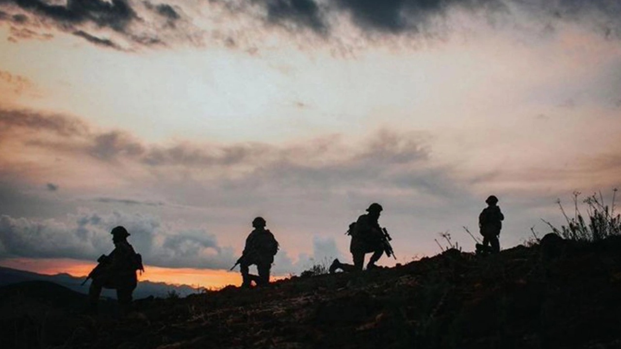Saldırı hazırlığındaki 4 PKK'lı terörist öldürüldü!